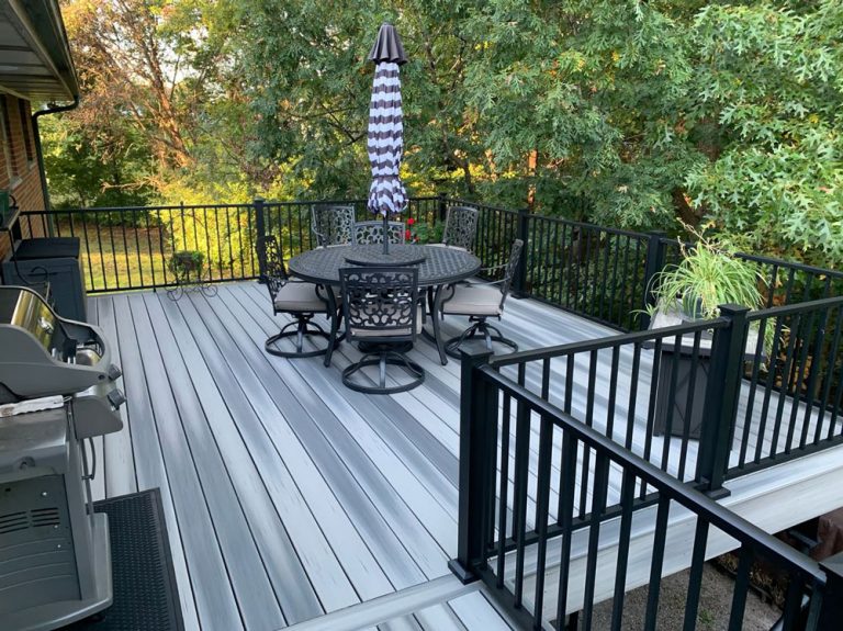 deck 768x575